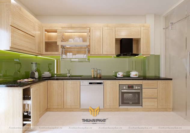 Tủ bếp gỗ Sồi Nga với kiểu dáng hiện đại