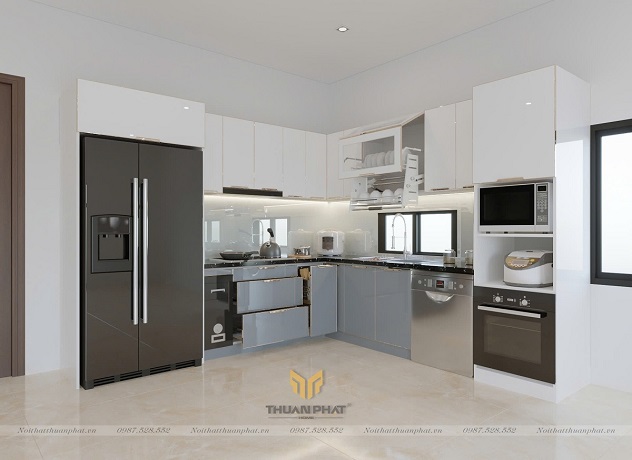 Tủ bếp inox cánh kính chữ trắng xanh hiện đại IK154